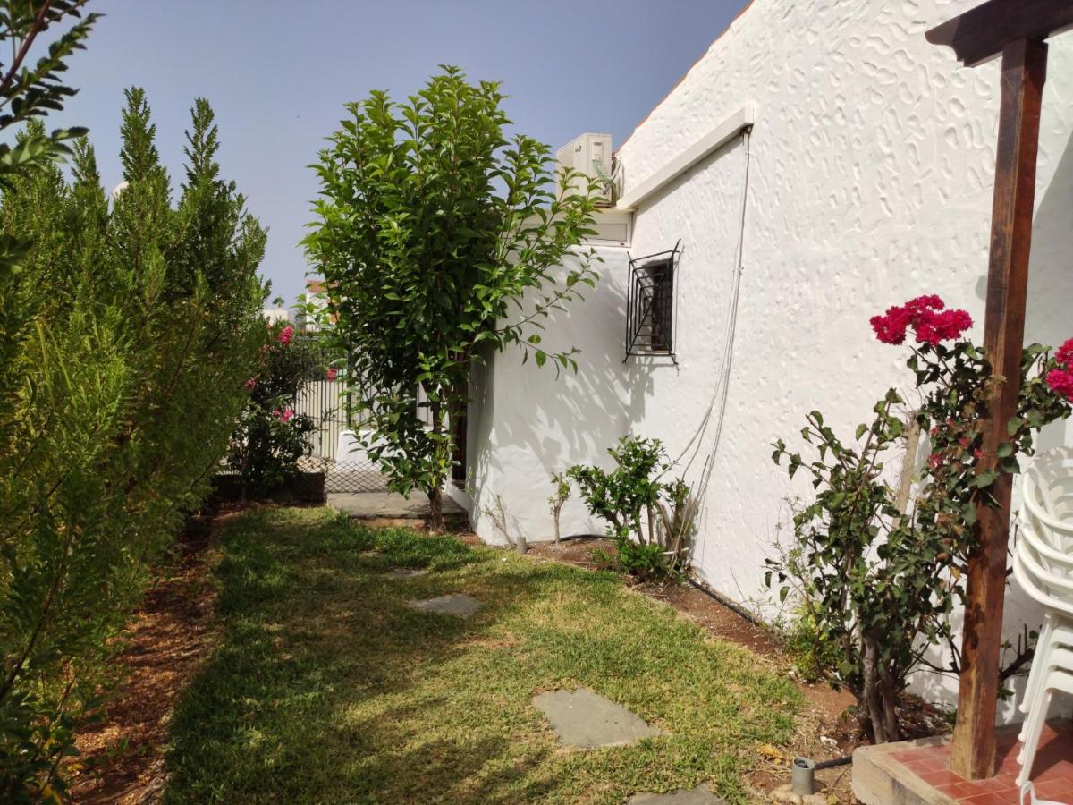 Lovely 2 Bedroom Bungalow With Parking Maspalomas  Exteriér fotografie