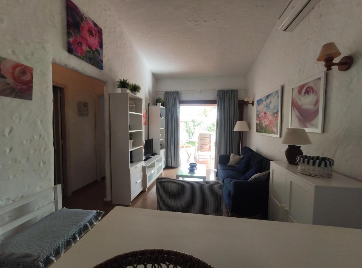 Lovely 2 Bedroom Bungalow With Parking Maspalomas  Exteriér fotografie