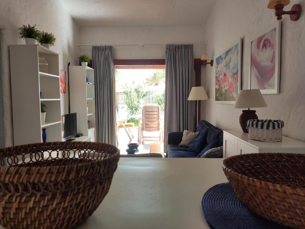 Lovely 2 Bedroom Bungalow With Parking Maspalomas  Exteriér fotografie