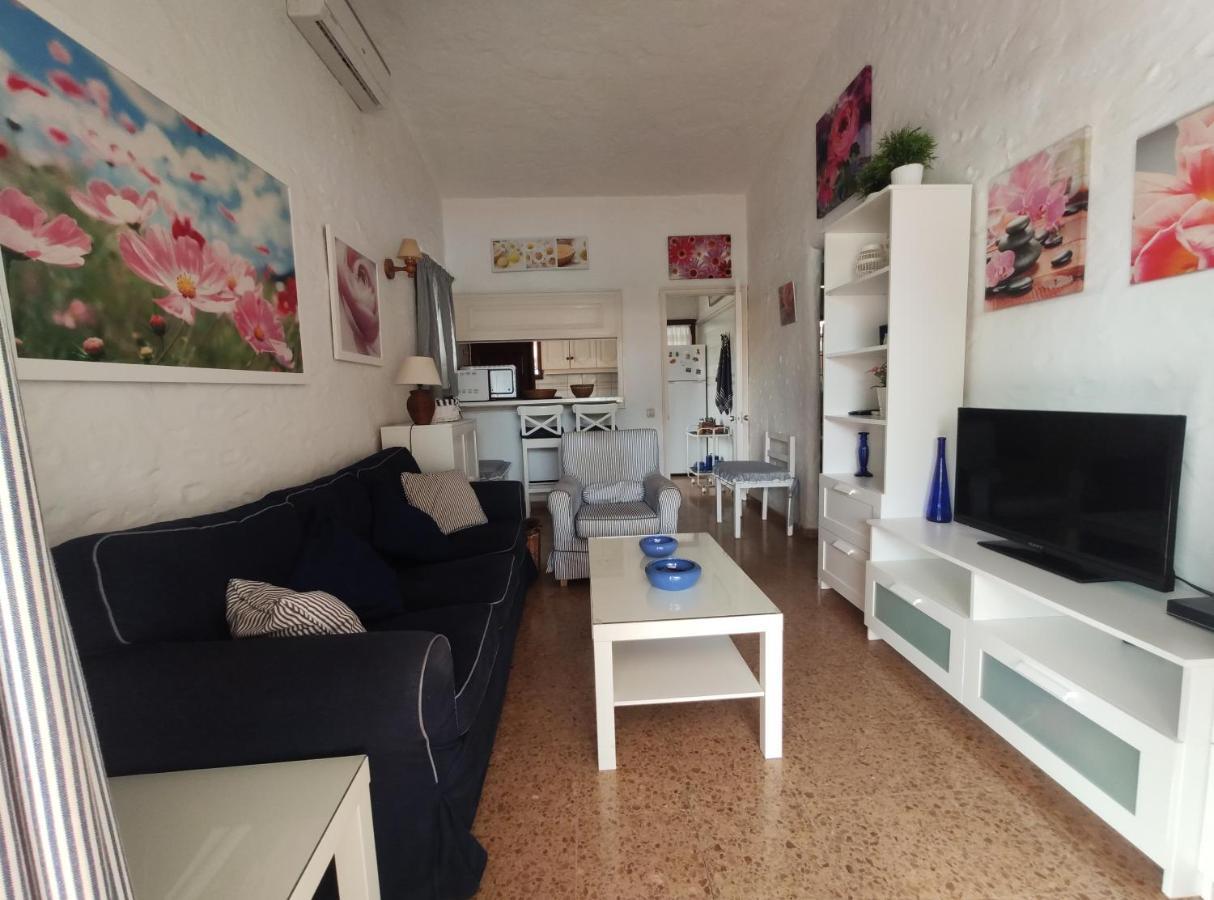 Lovely 2 Bedroom Bungalow With Parking Maspalomas  Exteriér fotografie